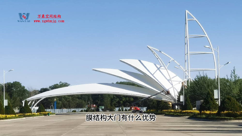 流暢的線條，美觀大方，兼具時尚感和現(xiàn)代感！
