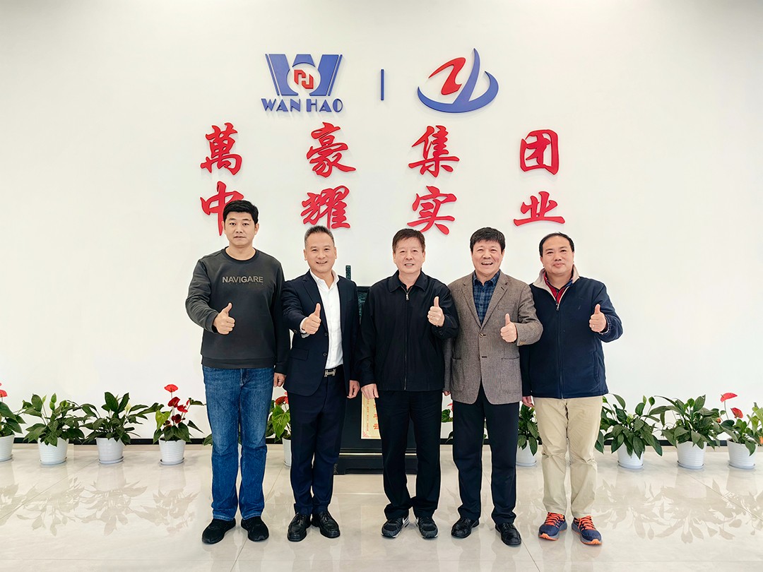 中國(guó)鋼結(jié)構(gòu)協(xié)會(huì)空間結(jié)構(gòu)分會(huì)領(lǐng)導(dǎo)專家一行蒞臨萬(wàn)豪考察指導(dǎo)工作 中國(guó)鋼結(jié)構(gòu)協(xié)會(huì)空間結(jié)構(gòu)分會(huì)領(lǐng)導(dǎo)專家一行蒞臨萬(wàn)豪考察指導(dǎo)工作